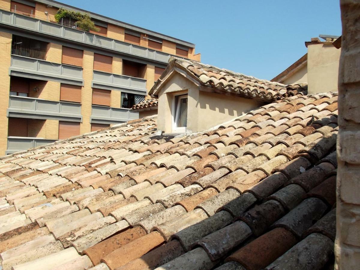 Appartement La Casa Di Oliva à Macerata Extérieur photo