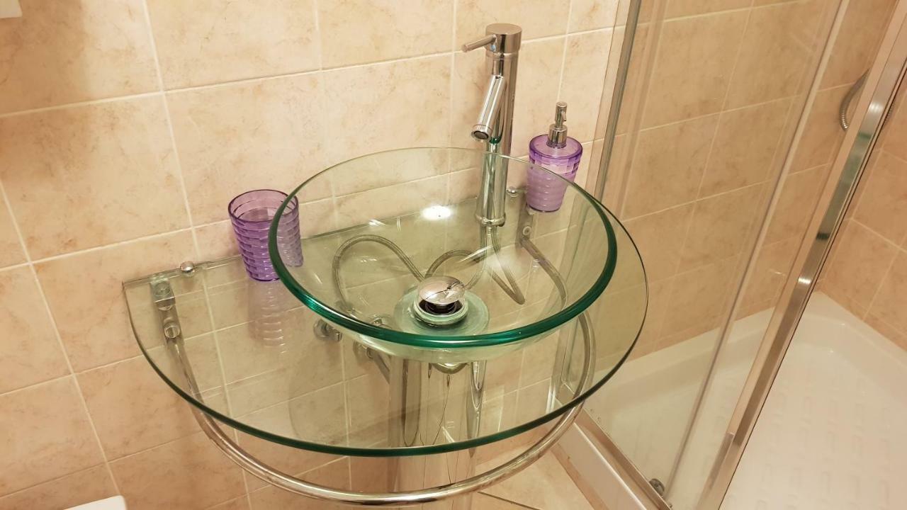 Appartement La Casa Di Oliva à Macerata Extérieur photo